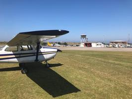 Cessna 172H Share based Shoreham (EGKA)
