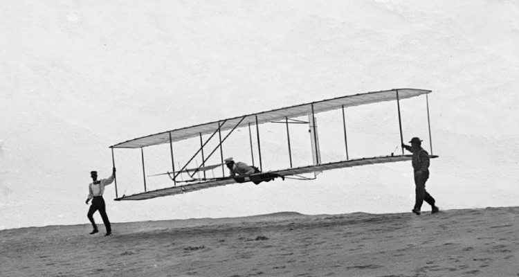 Celebrating the Pioneers: Key Figures in Aviation History
